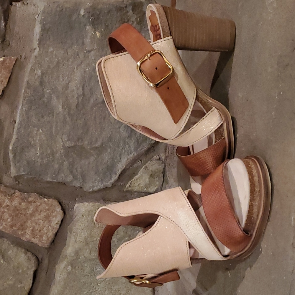 Anthropologie, Coque Terra Sanne Heels, Off White/Honey, size 37